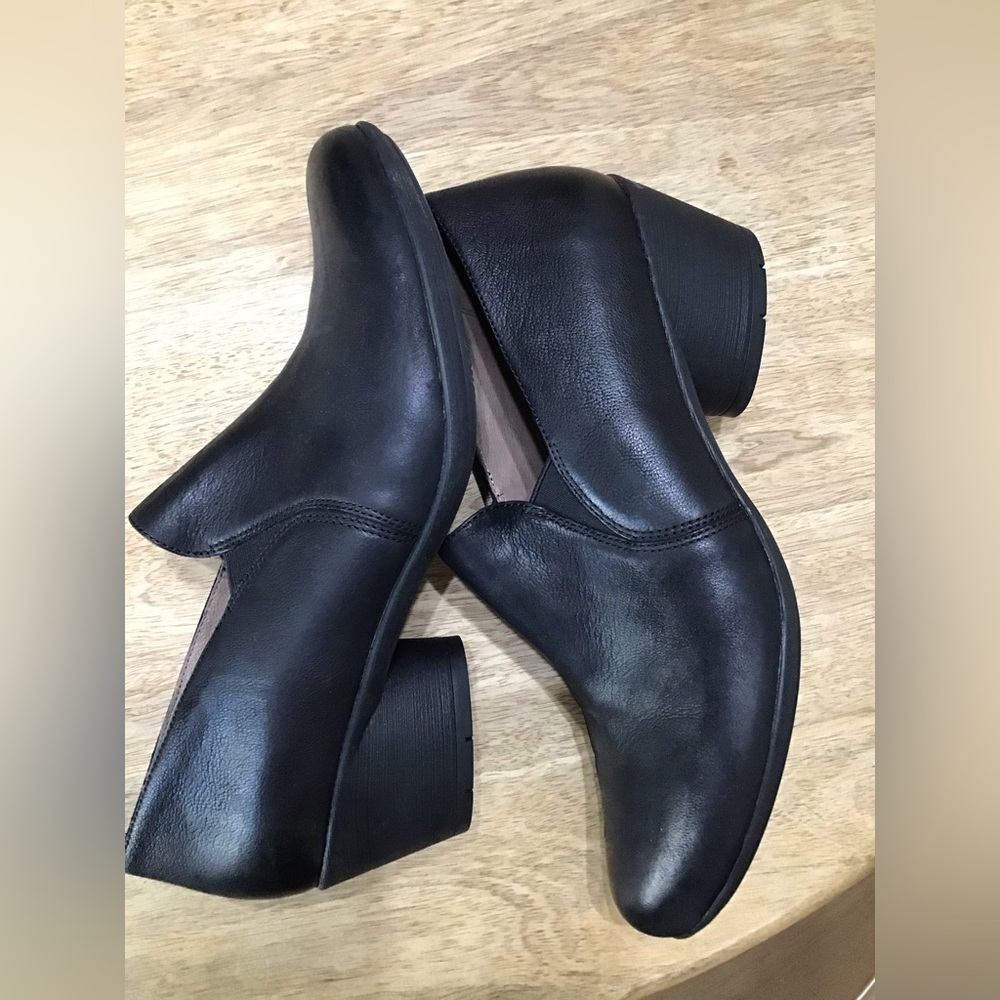 Dansko Robin - Dress Leather Loafer